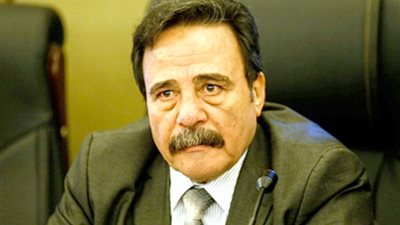 ما مصير زيادة أجور القطاع الخاص؟ رئيس اتحاد نقابات عمال مصر يُجيب 