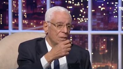 حسام موافي: يجب إعادة النظر في مرتبات الأطباء (فيديو)