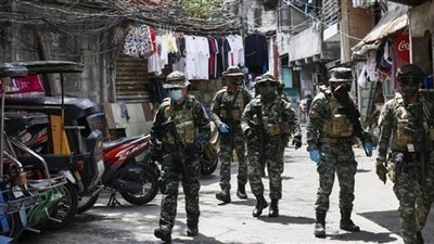 الفلبين تعلن مقتل 5 من رجال الشرطة فى اشتباك مع متمردين شرق البلاد