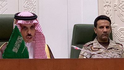 بعد الترحيب الكبير.. هل يضغط المجتمع الدولي على الحوثي للقبول بالمبادرة السعودية؟ (تقرير)