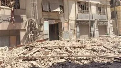 مواصلة جهود الحماية المدنية في البحث عن الجثث المفقودة أسفل عقار جسر السويس المنهار