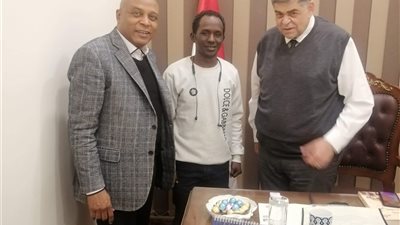 رئيس لجنة الشؤون الصحية بمجلس النواب يلتقي وفد النوبة