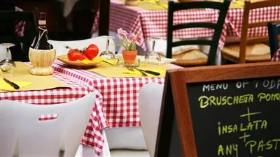 ترامب يفرض عقوبات على مطعم إيطالي 