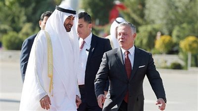 محمد بن زايد يجري اتصالا هاتفيا بملك الأردن ويؤكد تضامنه الكامل مع المملكة