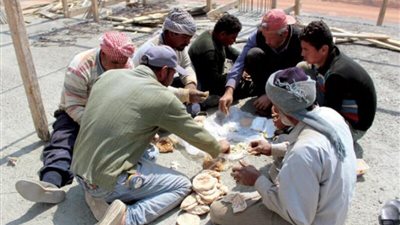 (العمالة الغير منتظمة 2021) تسجيل بيانات للمتخلفين عن صرف الاشهر السابقة عبر موقع وزارة القوي العاملة