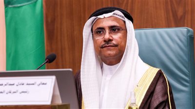 رئيس البرلمان العربي يثمن مبادرة المملكة السعودية لدعم الاستقرار 