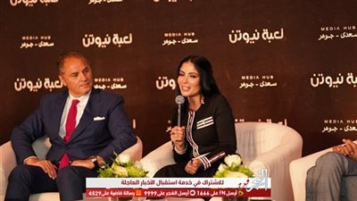 منى زكي تكشف لـ الفجر الفني الصعوبات التي واجهتها في مسلسل 