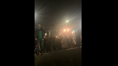 عاجل.. خروج قطار عن القضبان في مدينة منيا القمح بالشرقية (فيديو)