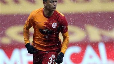 مصطفى محمد يعود لتدريبات جالطة سراي 