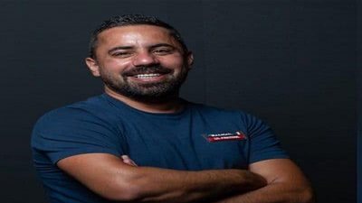 علي غملوش مديراً لأعمال 