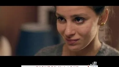 بعد  فقدان والدها.. جميلة عوض تكسب الجماهير في حرب أهلية