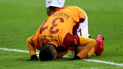 مصطفي محمد يسجل هدفًا عالميًا مع جالطة سراي (فيديو)