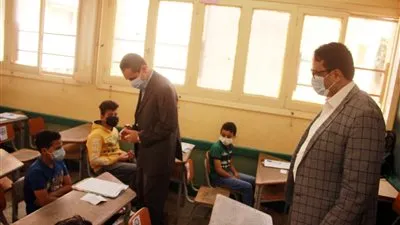 محافظ الغربية يتابع امتحانات نهاية العام الدراسي (صور)