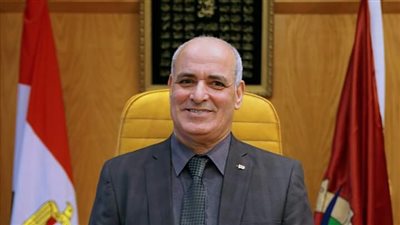 رئيس جامعة الفيوم يهنئ السيسي والشعب المصري بمناسبة عيد العمال