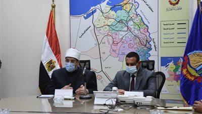 وزير الأوقاف يلتقي بعدد من أئمة البحيرة (صور)