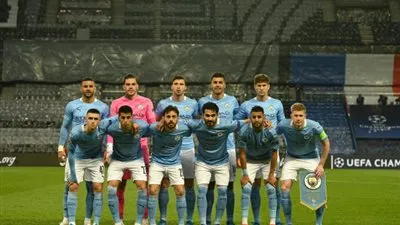 بالأسماء.. مانشستر سيتي مستعد للتخلي عن سترلينج لضم «الساحر والجزار»