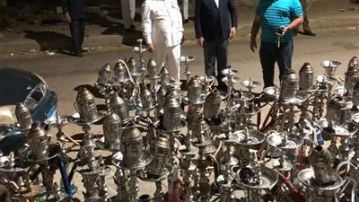 مصادرة 1200 شيشة بأحياء شرق القاهرة وغلق 10 مقاهي