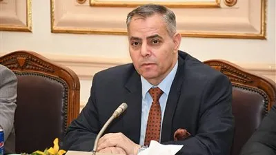 وزير التعليم العالي ينعي الدكتور صبري السنوسي عميد حقوق القاهرة