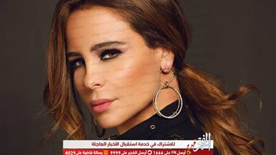 كارول سماحة ترد على انتهاكات حي الشيخ جراح بفيديو تشويقي من ألبومها الجديد
