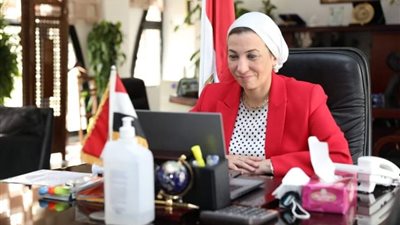 14 رسالة من وزيرة البيئة خلال مشاركتها في حوار بطرسبرج