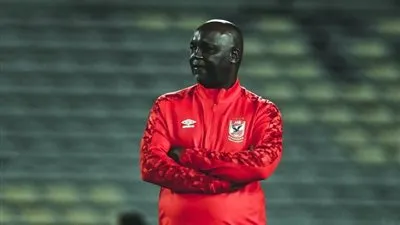 موسيماني يمنح الفريق راحة غداً ويستأنف مرانه الخميس 