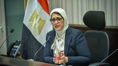 مناشدة عاجلة من الصحة للمواطنين بعد تخطي أماكن تلقي اللقاح 400 مركز