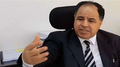 وزير المالية: إنهاء إجراءات الإفراج الجمركى عن الأمصال والأدوية فورًا