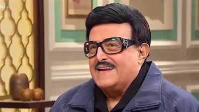 كنت أشعر دائماً أنه فرد من العائلة.. هند صبري تنعى سمير غانم