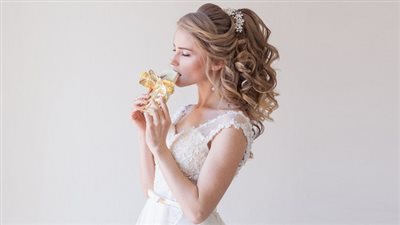 احذري.. أطعمة يجب عليكِ الابتعاد عنها يوم زفافك!