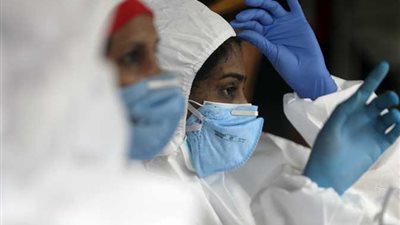 إعصار وكورونا.. أزمات تحاصر الهند