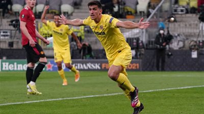 نهائي اليوروباليج.. فياريال يضرب شباك مانشستر يونايتد بالهدف الأول (فيديو)