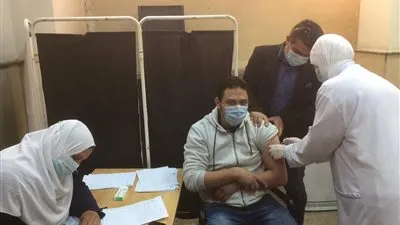 مد العمل بقرارات كورونا وتوفير اللقاح في المنازل .. أبرز أحداث الأسبوع في مصر