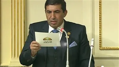  أسامة عبد العاطى