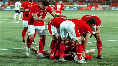 الأهلي يحسم موقفه من ضم نجم منتخب مصر
