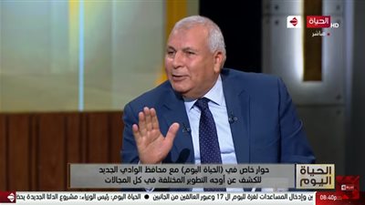 محافظ الوادي الجديد: تكلفة شبكة الطرق الجديدة وصلت إلى 30 مليار جنيه (فيديو)