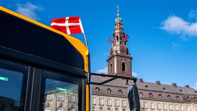 البرلمان الدنماركي يقر قانونا يسمح بإرسال طالبي اللجوء إلى خارج الاتحاد الأوروبي