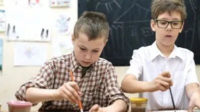 ننشر خطوات التقديم للصف الاول الابتدائي للأطفال من ذوي الإعاقة البصرية والسمعية