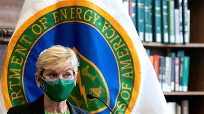 وزيرة الطاقة الأمريكية تحذر من هجمات سيبرانية تهدد شبكات الكهرباء