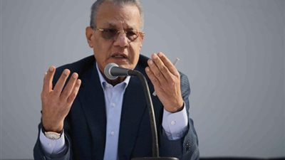 شاهد.. عادل حمودة: تسليح الجيش المصري تغير بوضوح