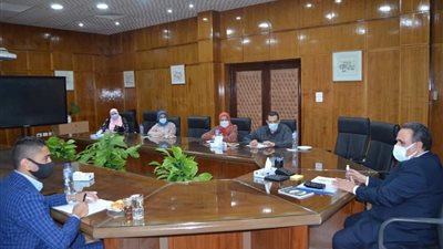 وزارة الري تبحث مع الممثل الإقليمى للشرق الأوسط للمنتدى الفنلندي للمياه التعاون المشترك