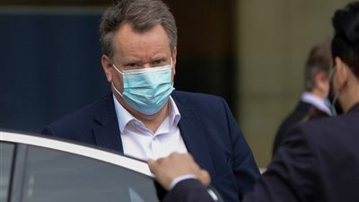 بريطانيا تُبقي جميع الخيارات مفتوحة في الخلاف بين الاتحاد الأوروبي وأيرلندا الشمالية