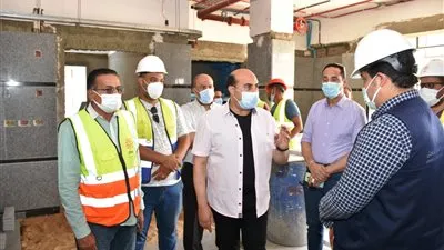 محافظ أسوان يتفقد مشروع أكبر مركز للغسيل الكلوي بتكلفة 85 مليون جنيه (صور) 