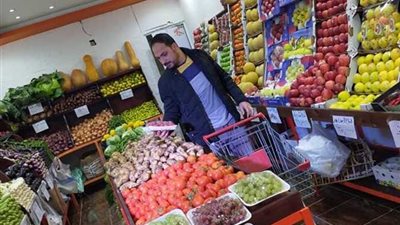 أسعار الخضروات والفاكهة اليوم الخميس 24-6-2021 في سوق العبور