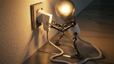 لتقليل الفاتورة.. 5 إرشادات من الكهرباء لخفض استهلاك الطاقة بالمنزل