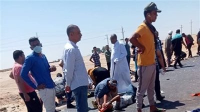 مصرع وإصابة 26 شخصا في حادث تصادم على طريق الإسماعيلية السويس (صور)