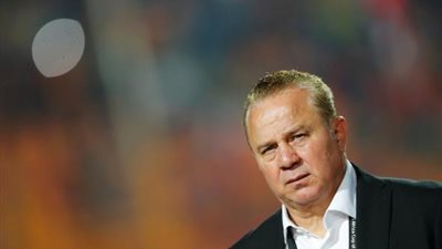 شوقي غريب يستقر على كابتن منتخب مصر في الأولمبياد 