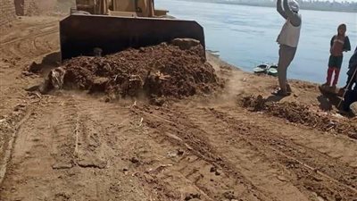 الري: تنفيذ 6 إزالات اليوم بأسيوط (صور)