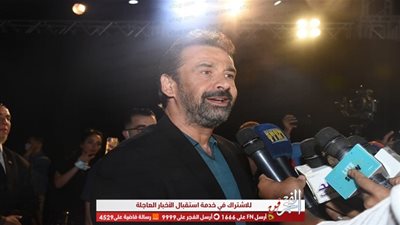 كريم عبدالعزيز: 