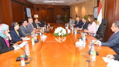 وزيرة الهجرة: منظومة التعليم الفني وتأهيل الشباب قاطرة التنمية الحقيقة 