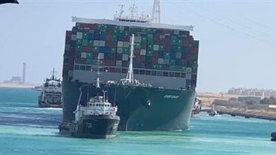 رئيس قناة السويس عن مبلغ تعويض 